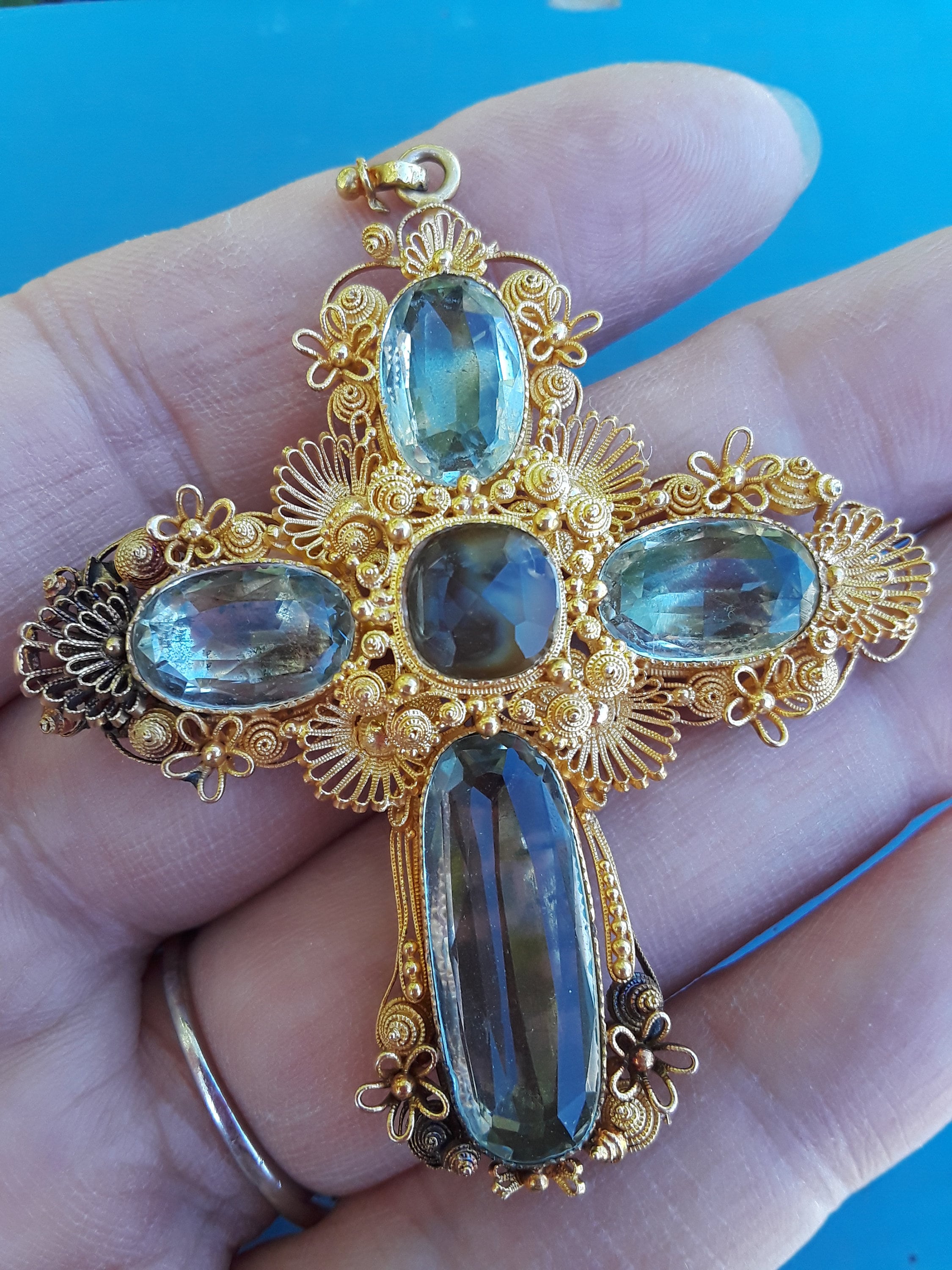 Georgian 22k Gold Cannetille Aquamarine Cross Pendant Brooch 17