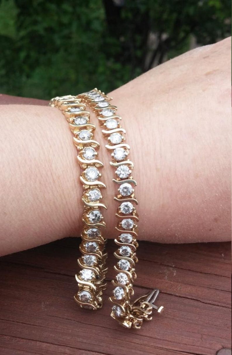 10ct Gold 10ct Diamond Tennis Bracelet Price For One Fabulous image 3