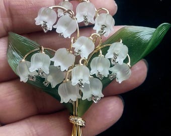 Lilly Of Valley 18k Gold Jade Nephrite Rock Chrystal Diamond Lilly Of Valley Brooch Large 33 Grams Fabulous Exclusive
