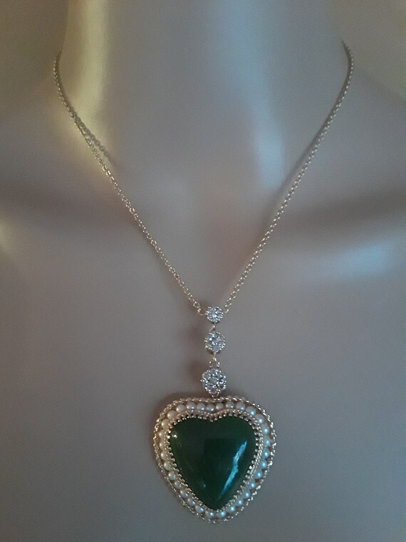 14k Gold Diamond Seed Pearl Jade Heart Pendant Wi… - image 7