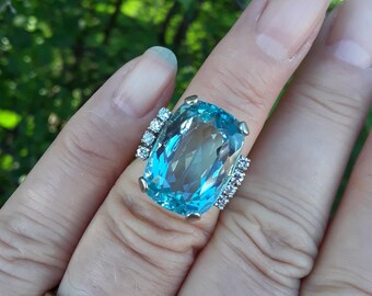14k Gold Diamond Aquamarine Wedding Engagement Cocktail Ring Fabulous