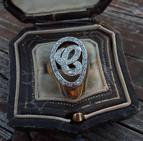 14k Gold Diamond Ring Letter Rare Design - image 7