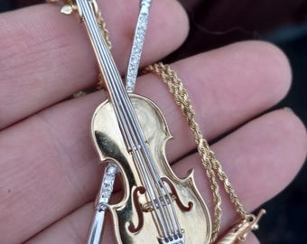 14k Gold Diamond Violin Brooch Pendant Chain Fabulous 14 Grams Large Necklace