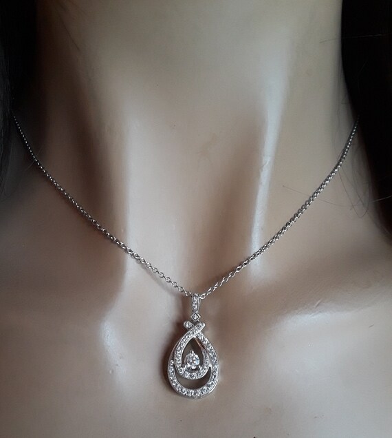 14k Gold Diamond Pendant With Chain Necklace Fabu… - image 6