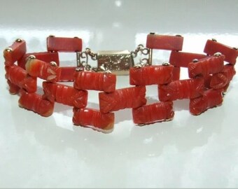 Victorian Red Coral Link Bracelet With 18k Gold Clasp Fabulous Exclusive 20.5 Grams