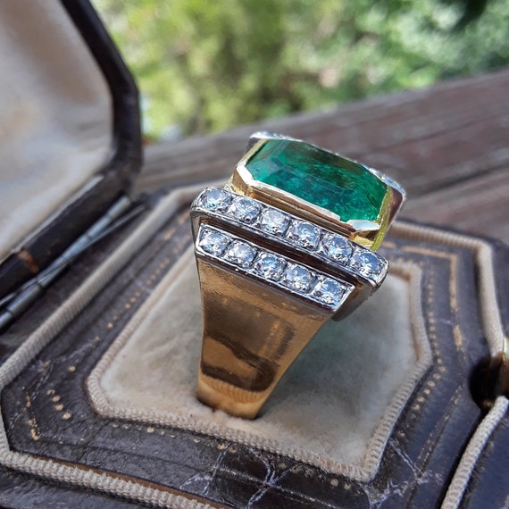 18k Gold 9ct Colombian Emerald Diamond Wedding En… - image 8