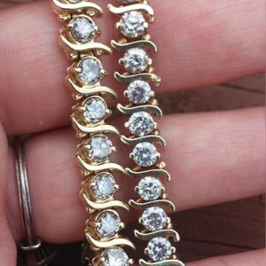 10ct Gold 10ct Diamond Tennis Bracelet Price For One Fabulous image 5