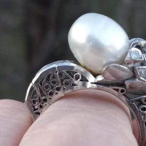 14k Gold Diamond Pearl Floral Design Wedding Engagement Cocktail Ring One Of A Kind zdjęcie 6