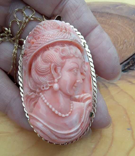 Victorian 14k Gold Salmon Coral Cameo  Brooch Pen… - image 3