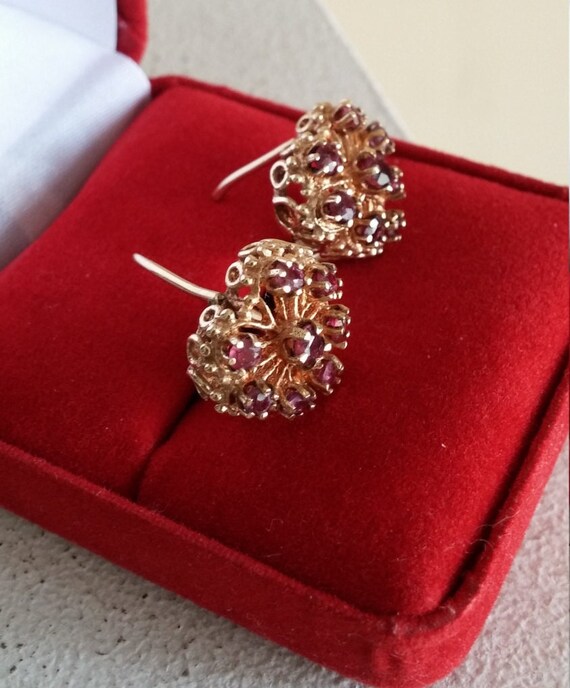 14k Gold Ruby Heart Shaped Vintage Earrings - image 2