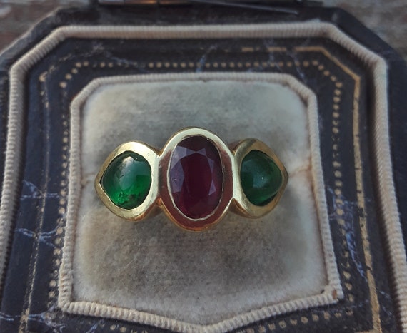 18k Gold Ruby Colombian Emerald Cabochon Wedding … - image 2