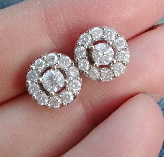 14k Gold 1ct Diamond Cluster Stud Earrings