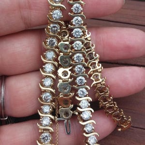 10ct Gold 10ct Diamond Tennis Bracelet Price For One Fabulous image 2