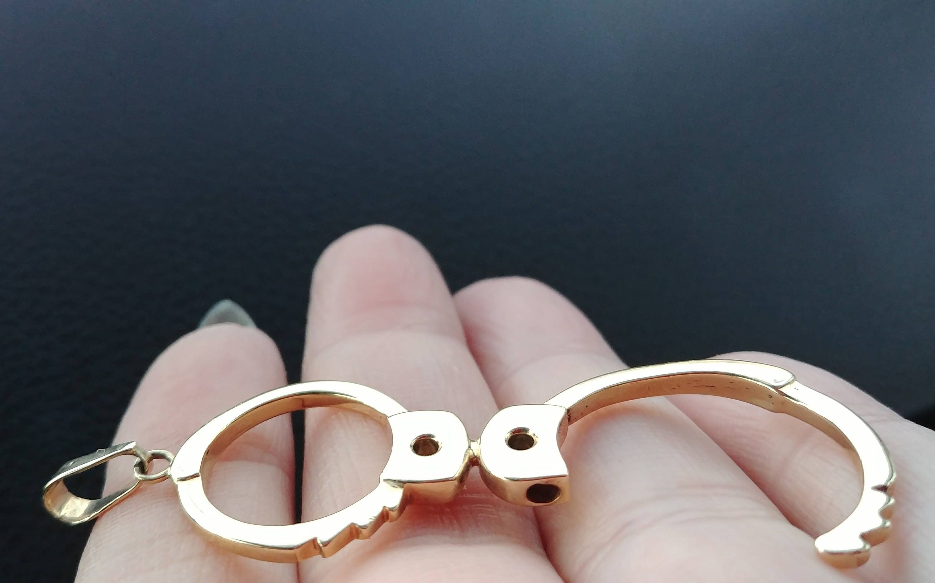14k Gold Diamond Handcuffs Pendant One Of A King 10 Grams 2.5 Etsy