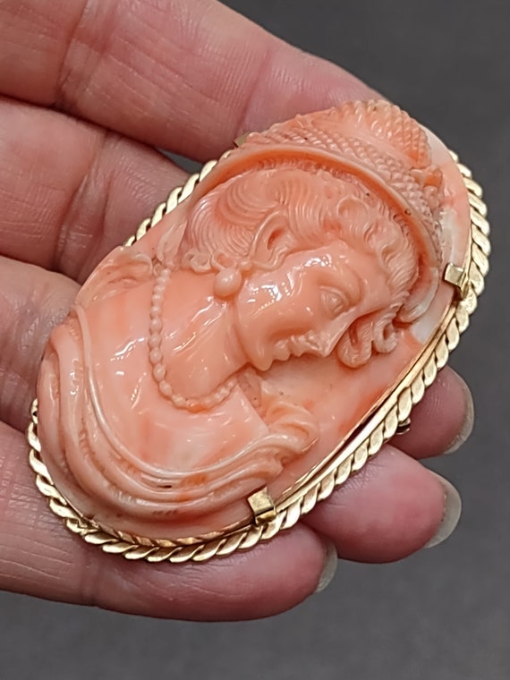 Victorian 14k Gold Salmon Coral Cameo  Brooch Pen… - image 4