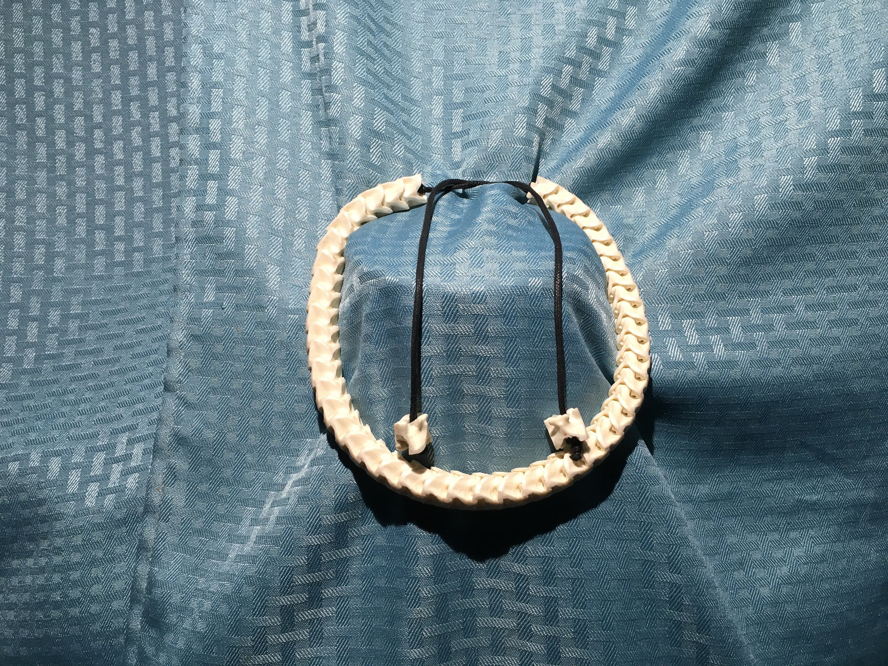 Melon Carved Bullseye Black & Cream 1連 Beads Bone COBRA Bone 12mm 8mm, Beads, ネックレス・ペンダント