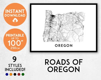 Puede incluir: Un mapa en blanco y negro de Oregón con todas las carreteras resaltadas. El mapa está enmarcado en un marco negro y el texto "ROADS OF OREGON" está impreso debajo del mapa. El texto "INSTANT DOWNLOAD", "PRINTABLE UP TO 100" (250cm) y "9 STYLES INCLUDED!" también está incluido en la imagen.