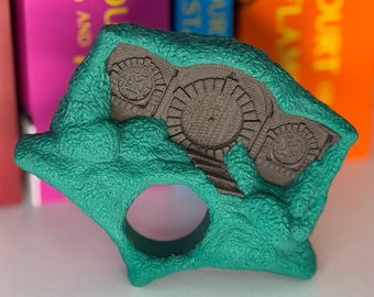 Porta-páginas de livro Shireville | Anel de polegar fantasia, impresso em 3D