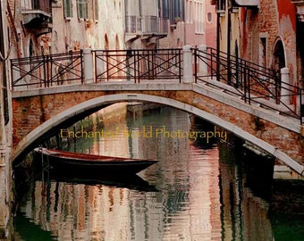 Venice Italy art print, Photo of Venice Italy, Italy wall decor, Venice  gondola art print, Italy photography, Gondola photo, boat art photo