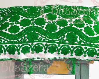 スカート Hungarian vintage embroidery skirt Hungarian Skirt - Etsy