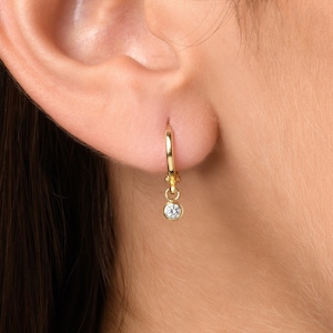 Dainty CZ Hoop Earrings, Small hoop earring, Gold Hoop Earring, Gold Earrings, Gold Huggie Earrings, Delicate earrings, Minimalist Hoops