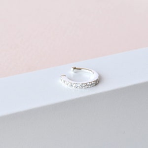 Delicate Helix Cuff, Upper Ear Cuff, No Piercing Needed, Fake Helix Piercing, Gift Cuff for Mom