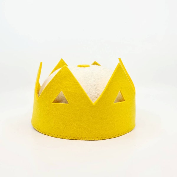 Yellow white sauna hat crown, sauna hat from felt