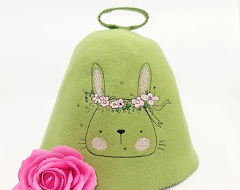 Sauna hat Bunny in spring