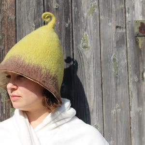 Sauna hat, green brown felted wool hat, handmade Felt hat, unisex hat, Gift for Him & Her, sauna Accessories, Hat with a tail