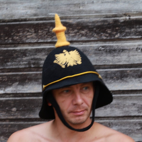 Männer Kaiser Helm, Kaiser Hut,  schawarzer Saunahut, Saunahut aus Filz, Hut aus Wolle, Die Pickelhaube