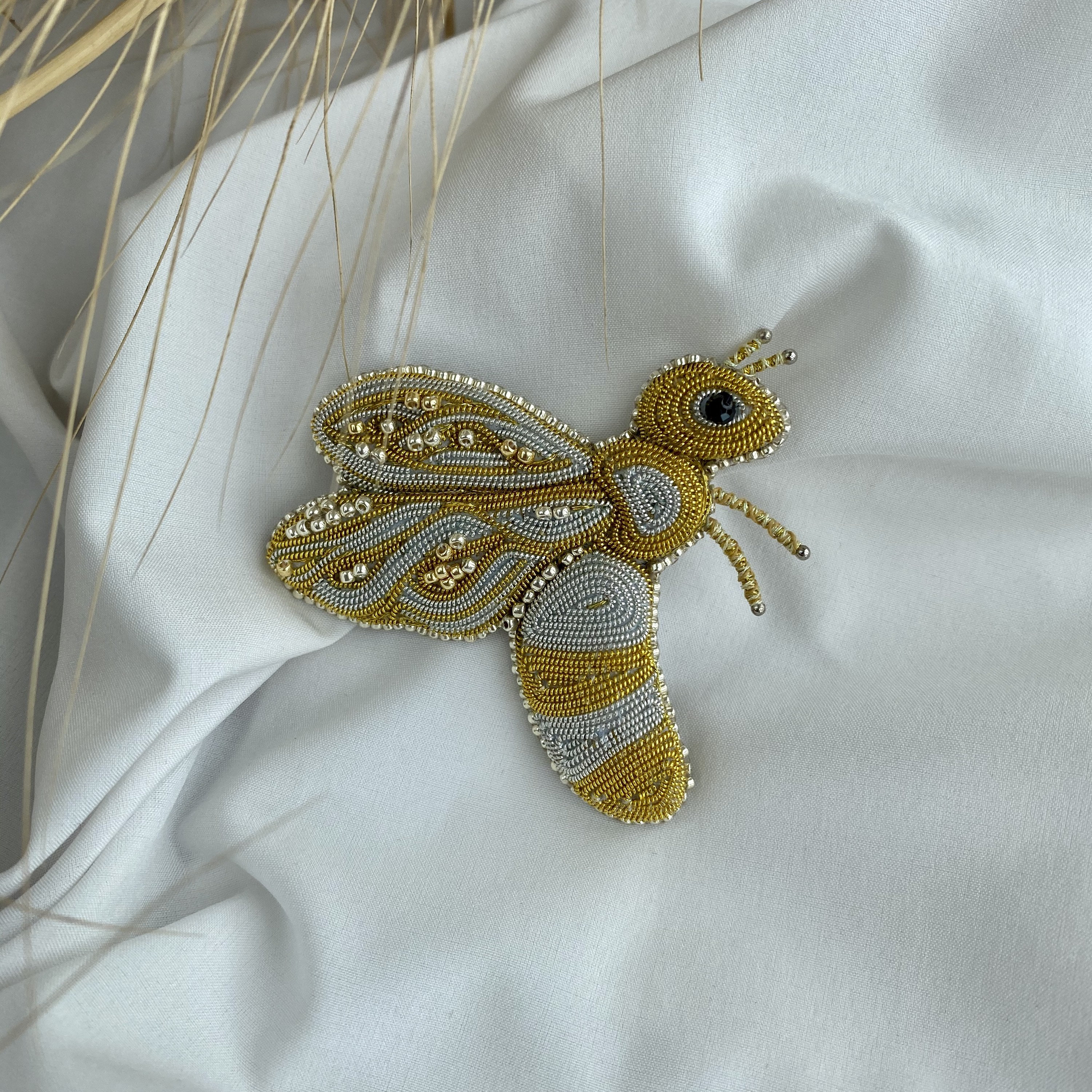 Gold bee embroidered brooch insect jewelry bumblebee pin. | Etsy