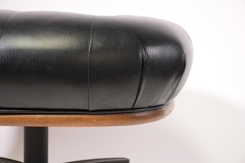 Heywood Wakefield swivel ottoman mid century modern