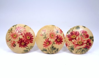 Vintage Floral Drawer Knobs, Old Farmhouse Fabric Dresser Knobs, Retro Flowers Nursery Decor