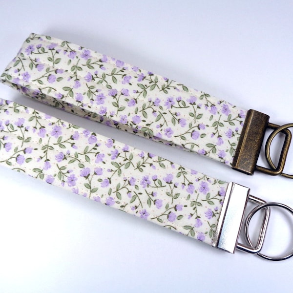 Country Floral Fabric Key Fob, Lavender Wristlet Keychain, Ditsy Flowers Wrist Loop Key Lanyard