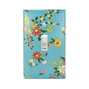 Meadow Floral Switch Plate Cover, Wildflower Switch Cover, Foliage Nature Nursery Decor