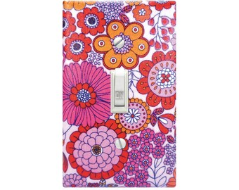 Retro Pop Floral Switch Plate Cover, Hippie Wall Decor, Pink English Pop Outlet Cover