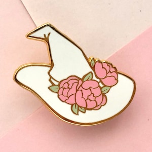 Pastel Witch Hat - Hard Enamel Pin - Standard Grade