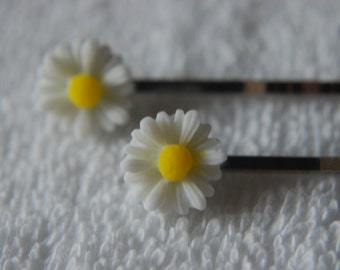 daisy flowers for hair