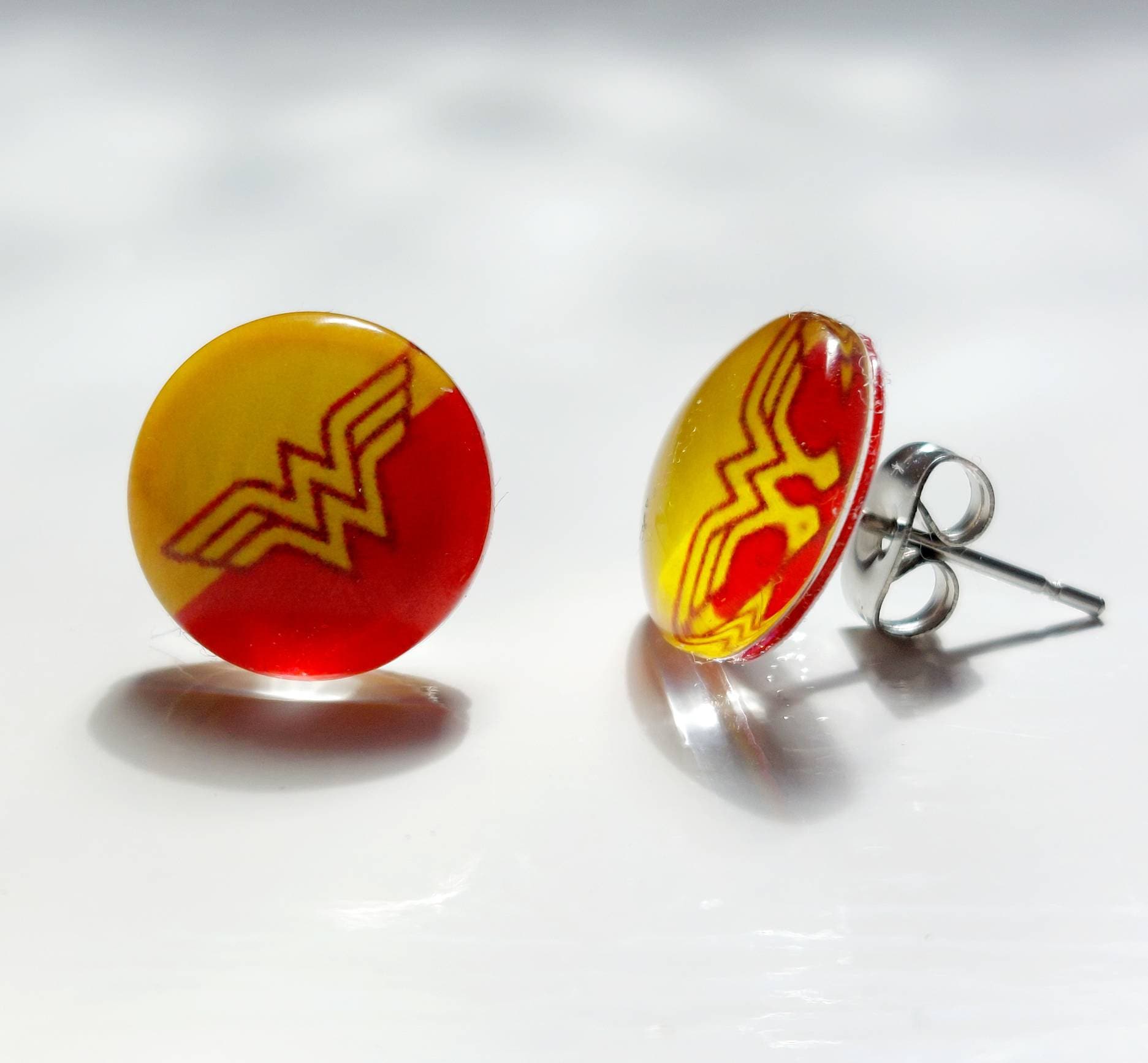 Wonder woman shop earings