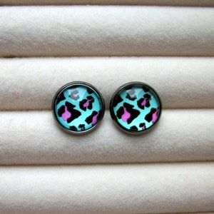 3 Größen Leo Ohrstecker mint lila Leopard Ohrringe 12mm