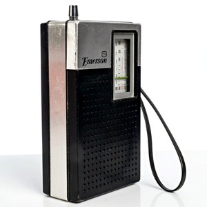 Vintage Emerson P4400 Transistor Radio am/fm/tv/weather image 2