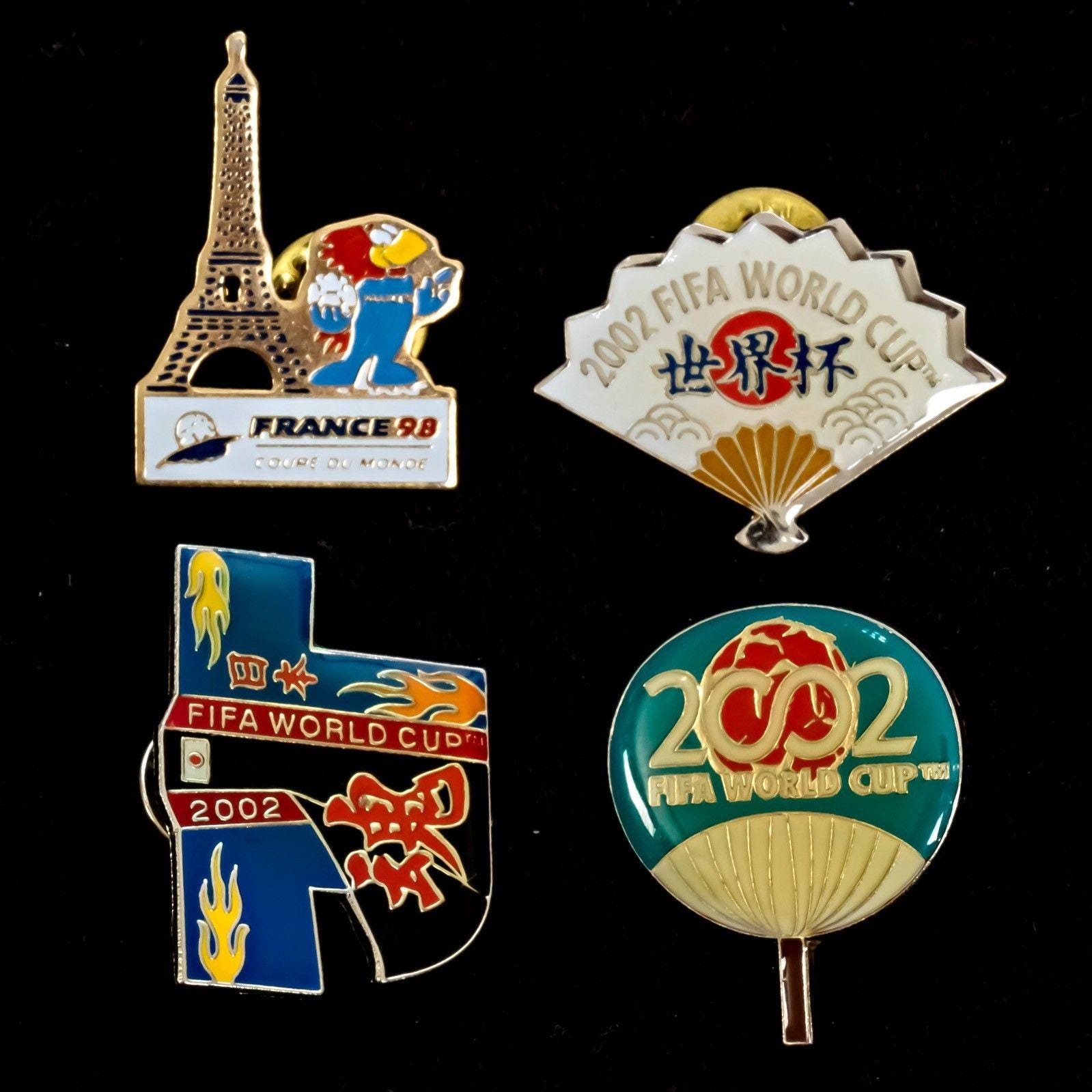 2002 FIFA World Cup クリスタルキューブ 置物 2002 FIFA World Cup