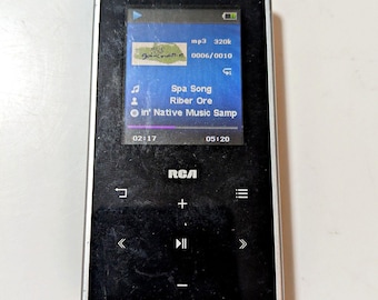 RCA M6204A MP3 Player Used - Works - Needs a New Battery