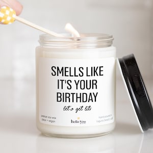 Funny Birthday Candle: &quot;Smells Like It&#39;s Your Birthday&quot; Soy Wax Gift
