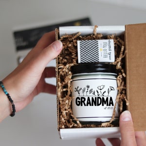 Grandma Candle Gift New Grandma Gift Mom Gift Grandma Gift Send a Gift Personalized Grandma Gift New Nana Gift New Baby gift image 5