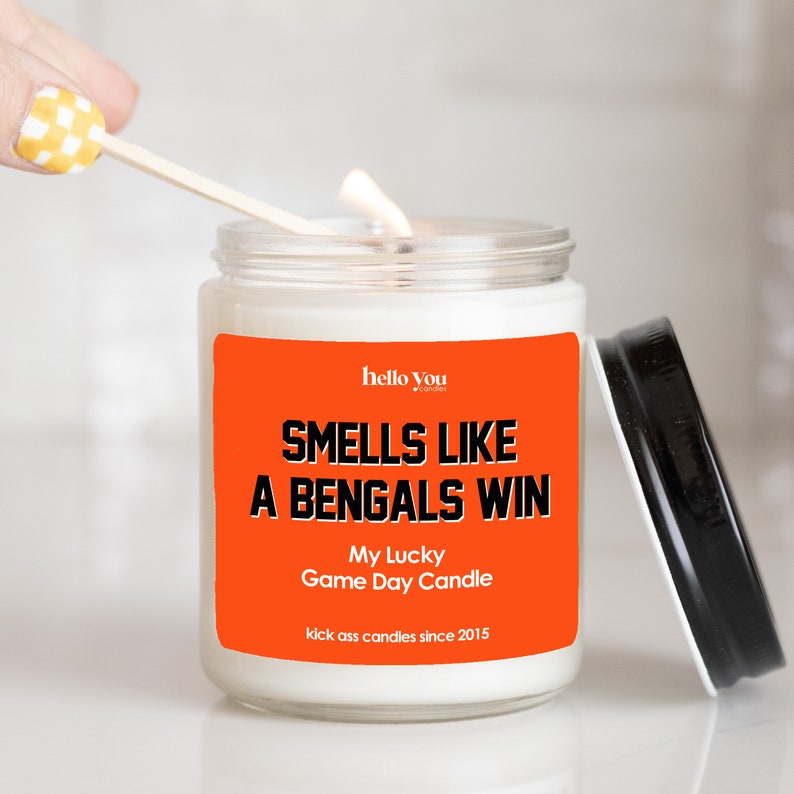 Bengals Win Soy Candle: Cincinnati Football Fan Gift image 2