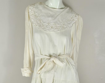 1980s Hand Embroidered White Cotton Linen Eyelet Cottage Core Dress, Paper White 1984, Size 8/S/M, RARE