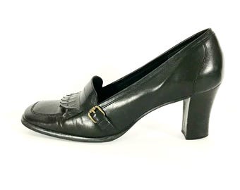 Vintage Etienne Aigner Black Leather Pumps / Vintage  display picture 3
