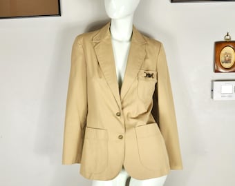 Chaqueta safari color camel de Etienne Aigner de los años 70, talla XS (pequeña).