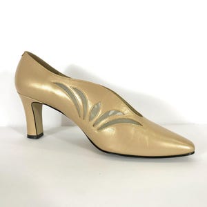 Gold Leather Heels: 90s Glam Art Deco Cutout Shoes, Size 9.5